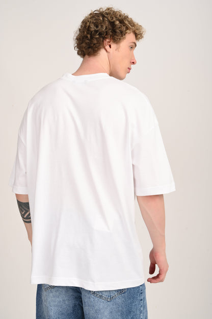 Dramatic Episode White Oversized T-shirt Men